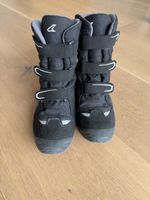 Schwarzer Winterstiefel von LOWA Gr. 42