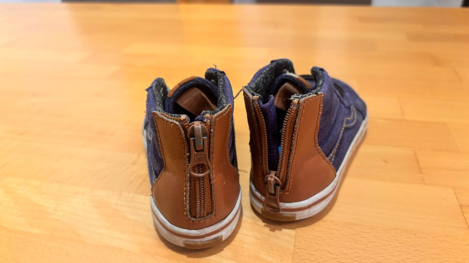 Vans Scarpe per ragazzi: Vans Kids – Usato da Crans VS venduto da cht_9s2k 1