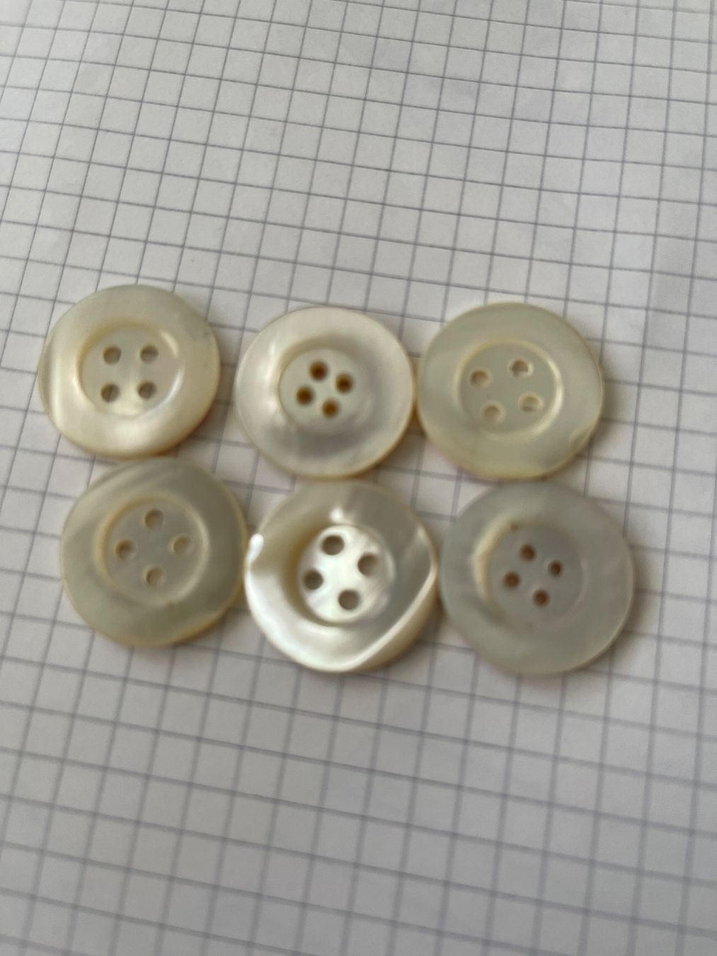 Bottoni: 5 Knöpfe, Set Perlmutt Vintage 2,5 Cm – Usato da Gutenswil venduto da yneB1943 1