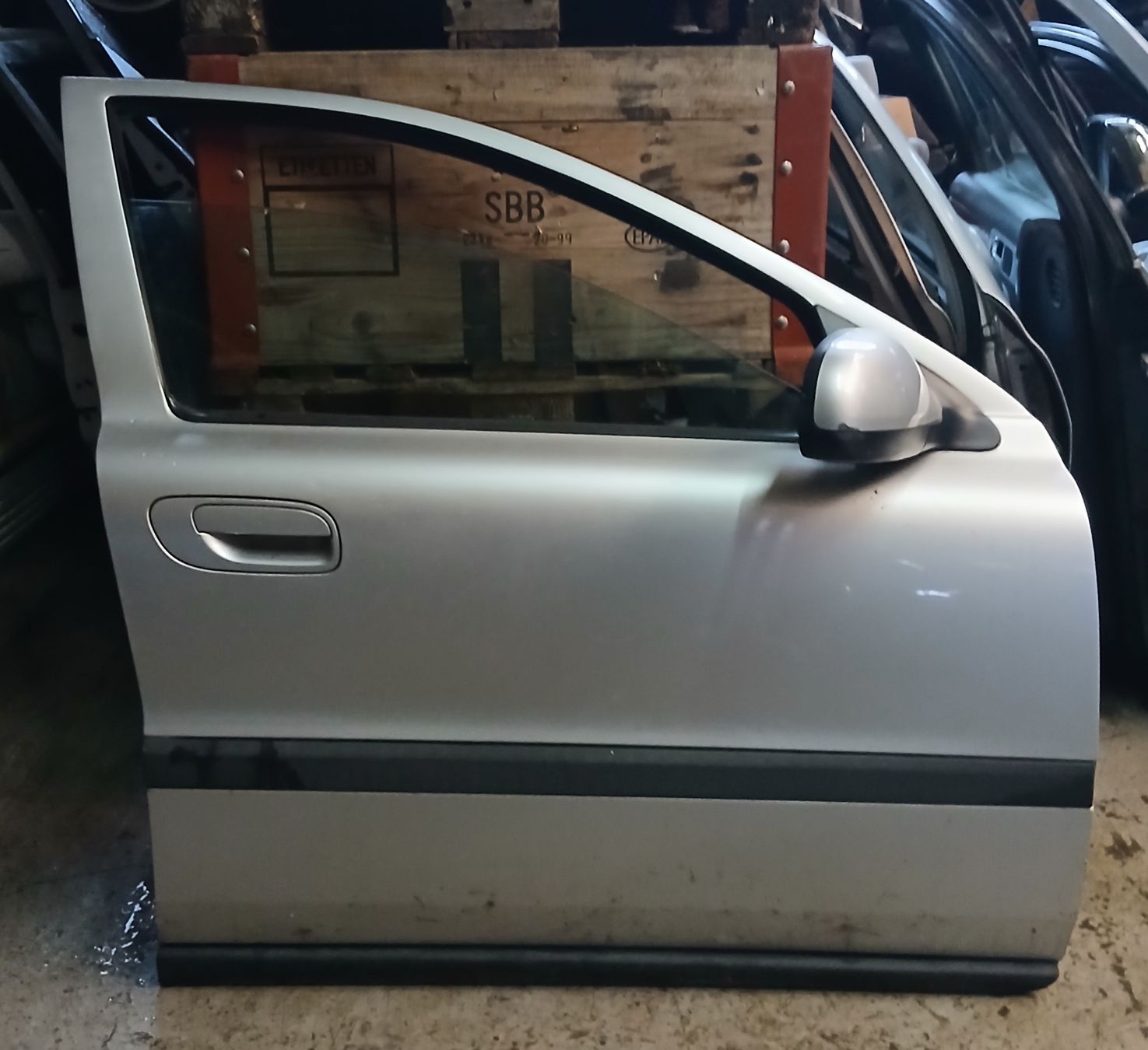 Volvo Alle Autoersatzteile: Portière avant droite Volvo S60 2000-2009 – Gebraucht aus la heutte von Auto-stock