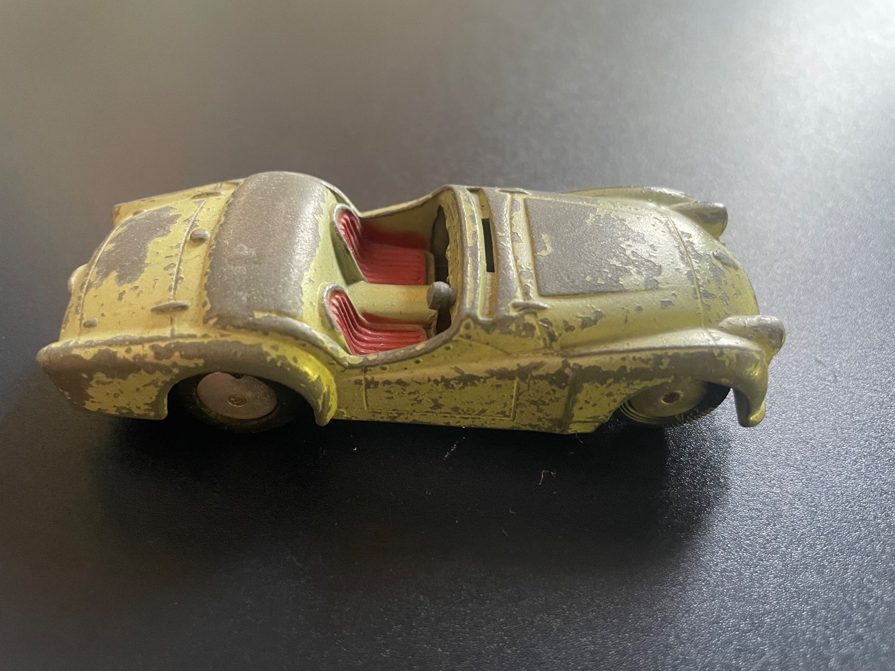 Corgi Toys Modellini d'auto: Corgi Toys Triumph TR3 – Usato da Volketswil venduto da rubin74