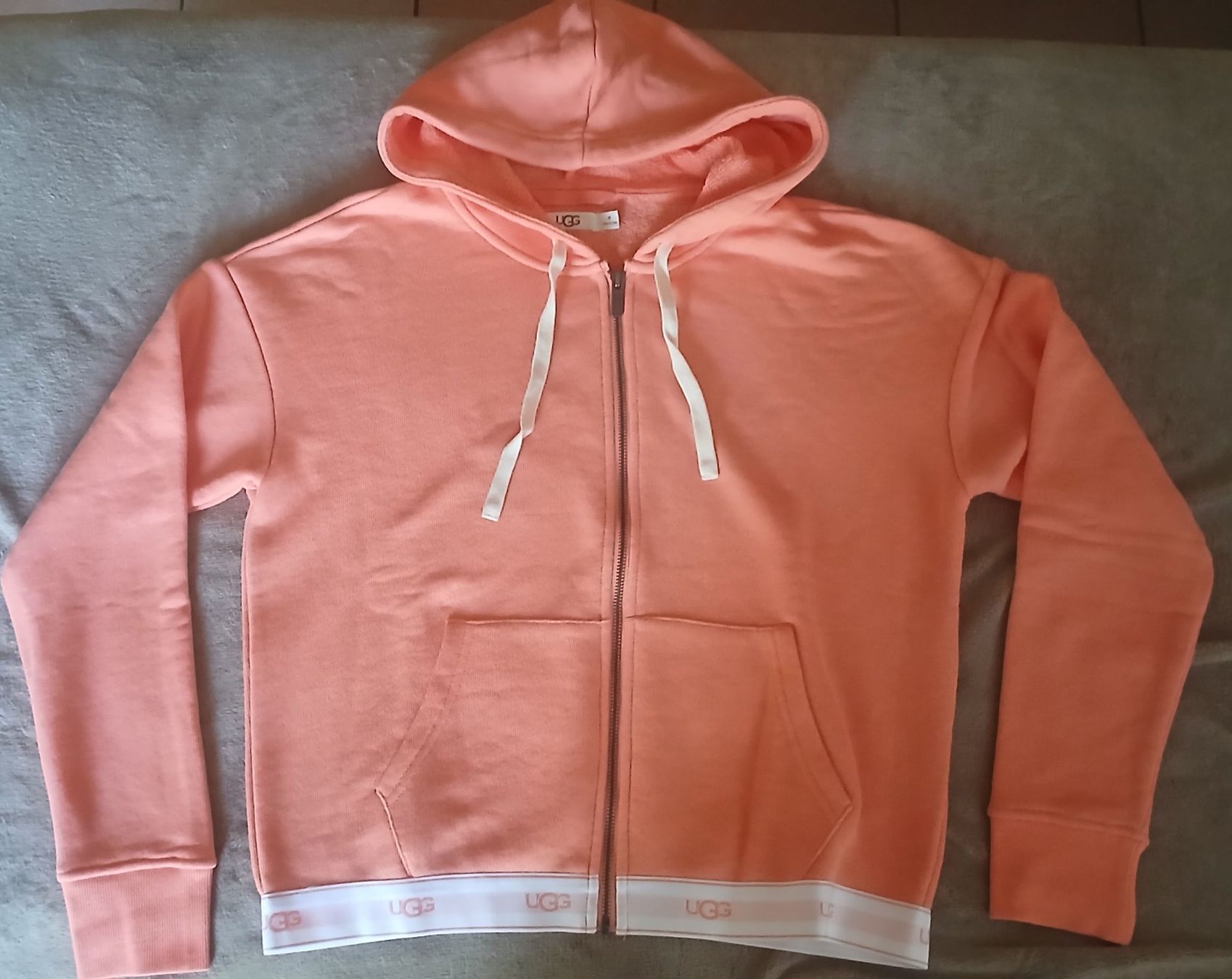 Ugg Giacche: NEW UGG DAMEN ZIPPER GRÖSSE M – Nuovo (secondo la descrizione) da Villa Luganese venduto da luxlady 1