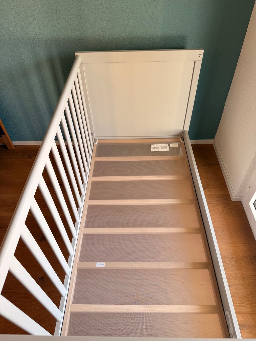 Ikea Letti: Babybett Sundvik grau – Usato da Bad Ragaz venduto da eli_hy8c 2