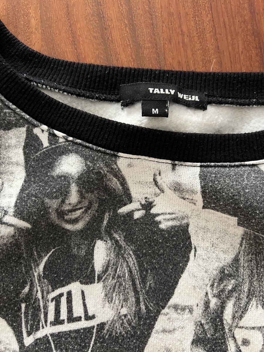 Maglioni & Felpe: Cooler Pullover – Usato da Basel venduto da shirley_gold 1