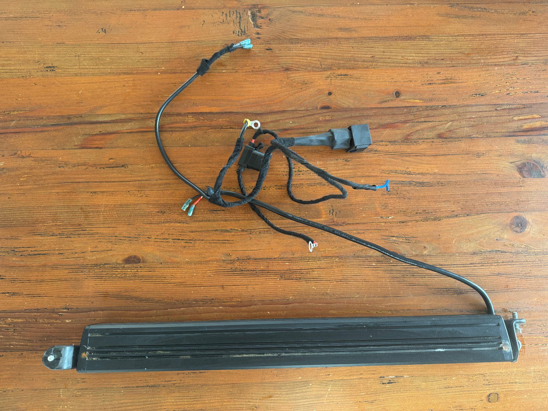 Fari: VIKLIGHT YMER 20" PRO LIGHTBAR – Usato da Thalwil venduto da Stoffeman 2