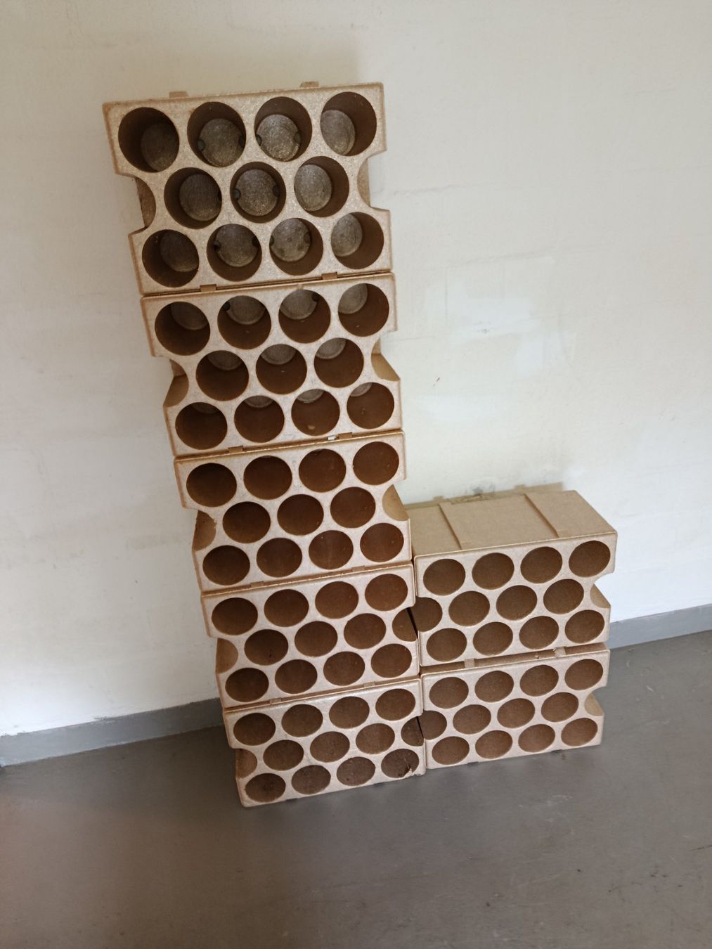 Altro: Weinboxen stapelbar – Usato da Vilters venduto da son_klein