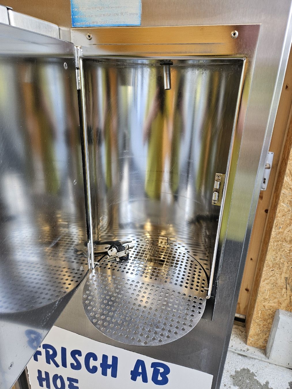 Autres pour la gastronomie & hôtellerie: Milchautomat – D'occasion à Alterswil FR par Farmer1992. 2