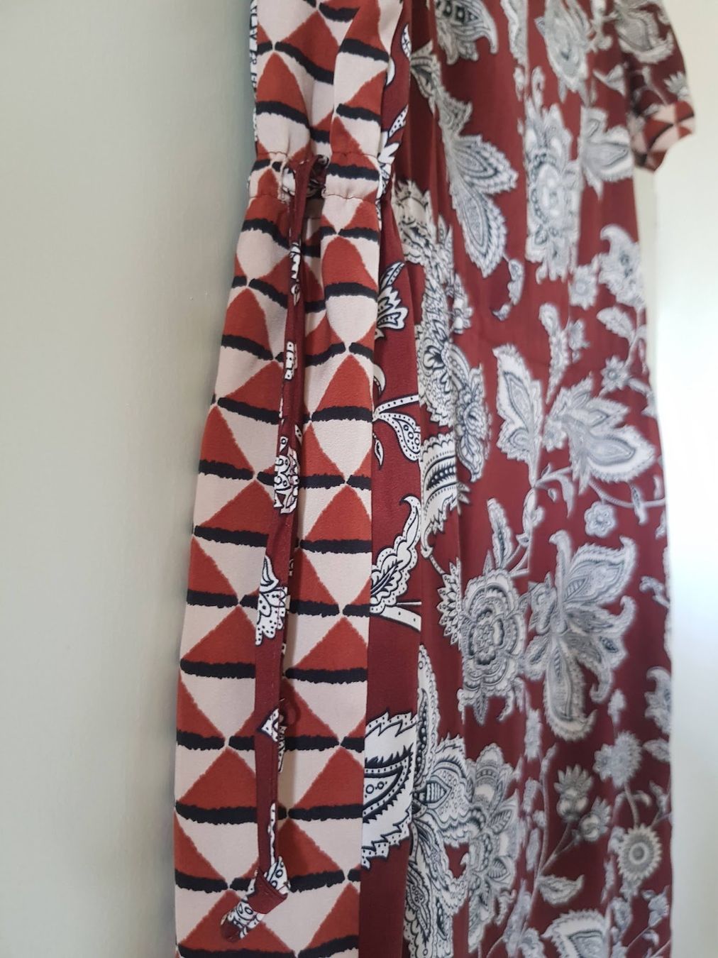 Maison Scotch Vestiti: Kleid Scotch & Soda mit seitlichen Bändeln – Usato da Bern venduto da moehrli05 1