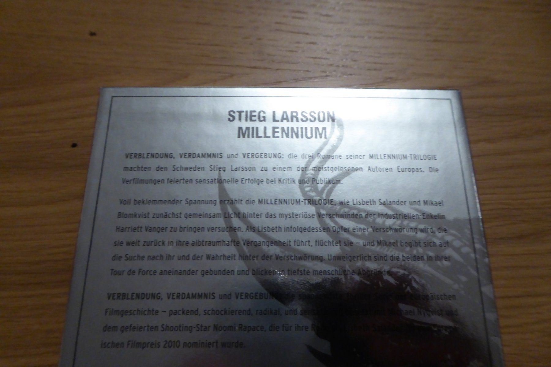Alle DVDs: DVD Director's Cut Millenium Stieg Larsson – Gebraucht aus Allschwil von Summelsarium 2