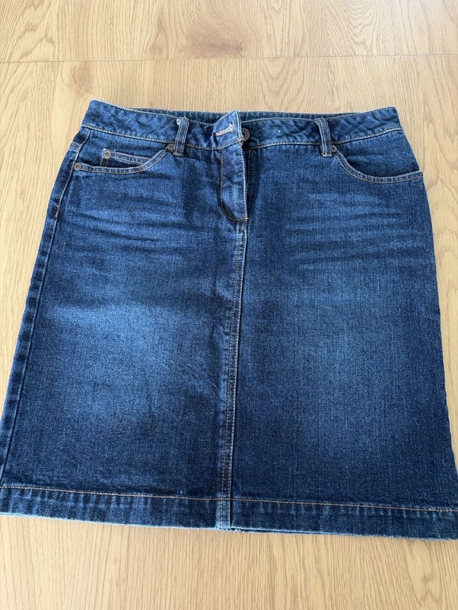 Gonne: Jeansrock, Grösse 36/38 neuwertig  – Nuovo (secondo la descrizione) da Schöftland venduto da nevio74