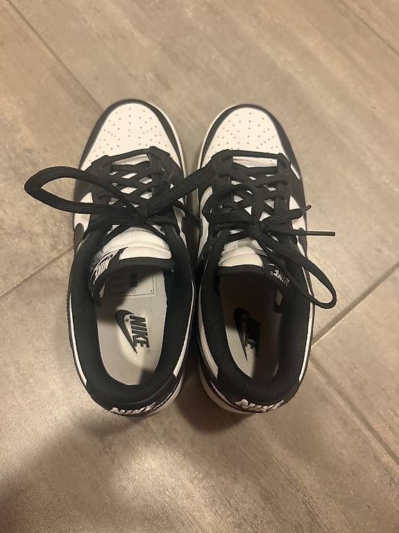 Nike Herrenschuhe: Nike dunk low neuwertig 40 – Gebraucht aus Tschingel von the_9smy 2