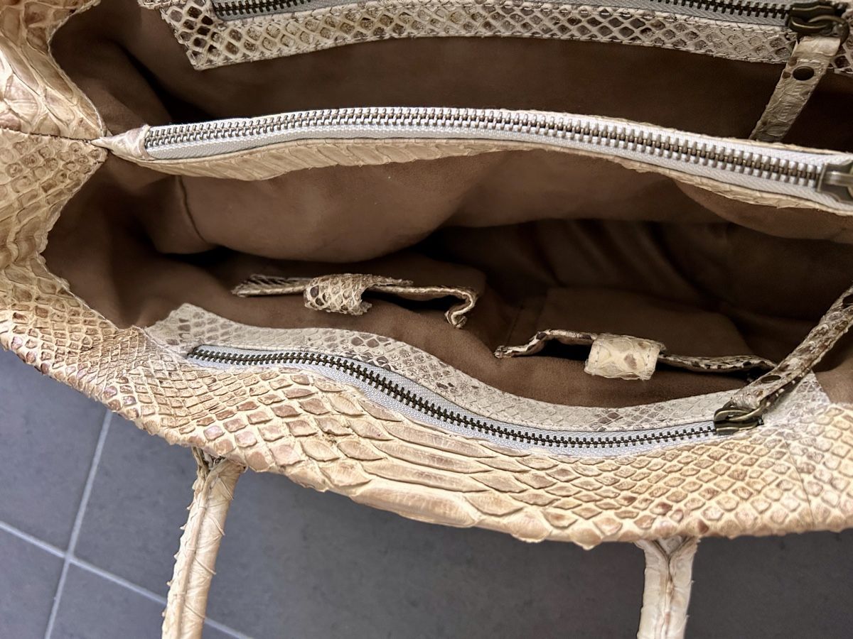 Sacs femmes: Handtasche Beige Krokodil Leder echt – D'occasion à Egliswil par anbe8 3