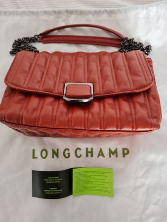 Sac Longchamp bordeaux cuir matelassé modèle brioche chaîne