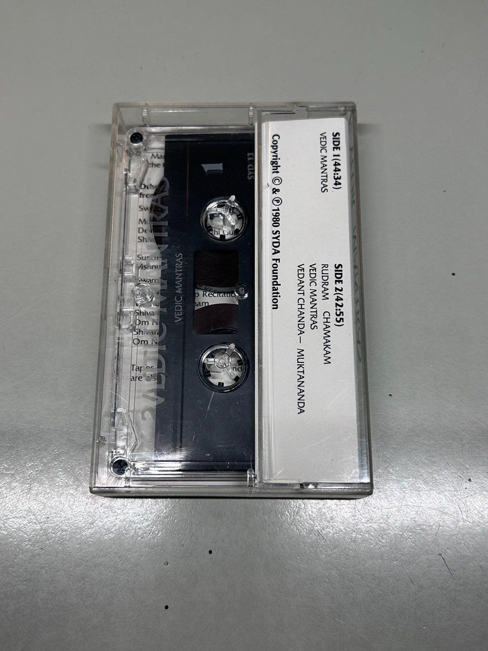 Musicassette: "Vedic Mantras" - Swami Muktananda – Usato da Giubiasco venduto da LorisVale 1