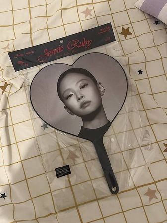 Jennie black pink éventail noir et blanc NEUF