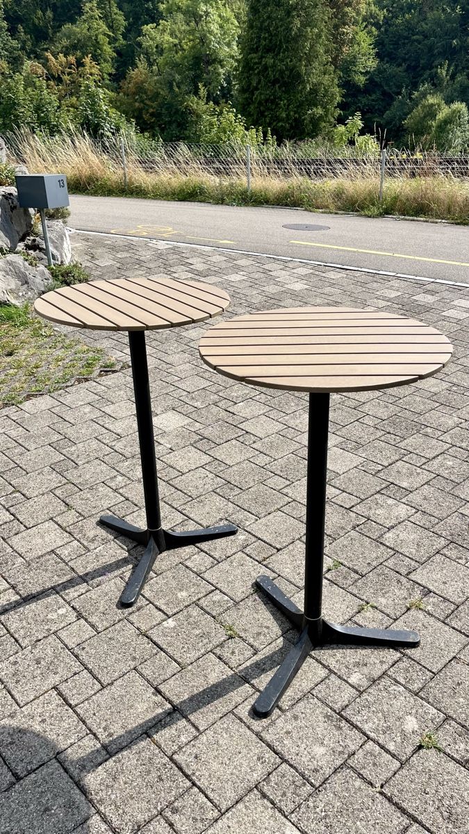 Tavoli: Stehtische Bartisch stabil (kein Plastik) – Usato da Aadorf venduto da bobby_b