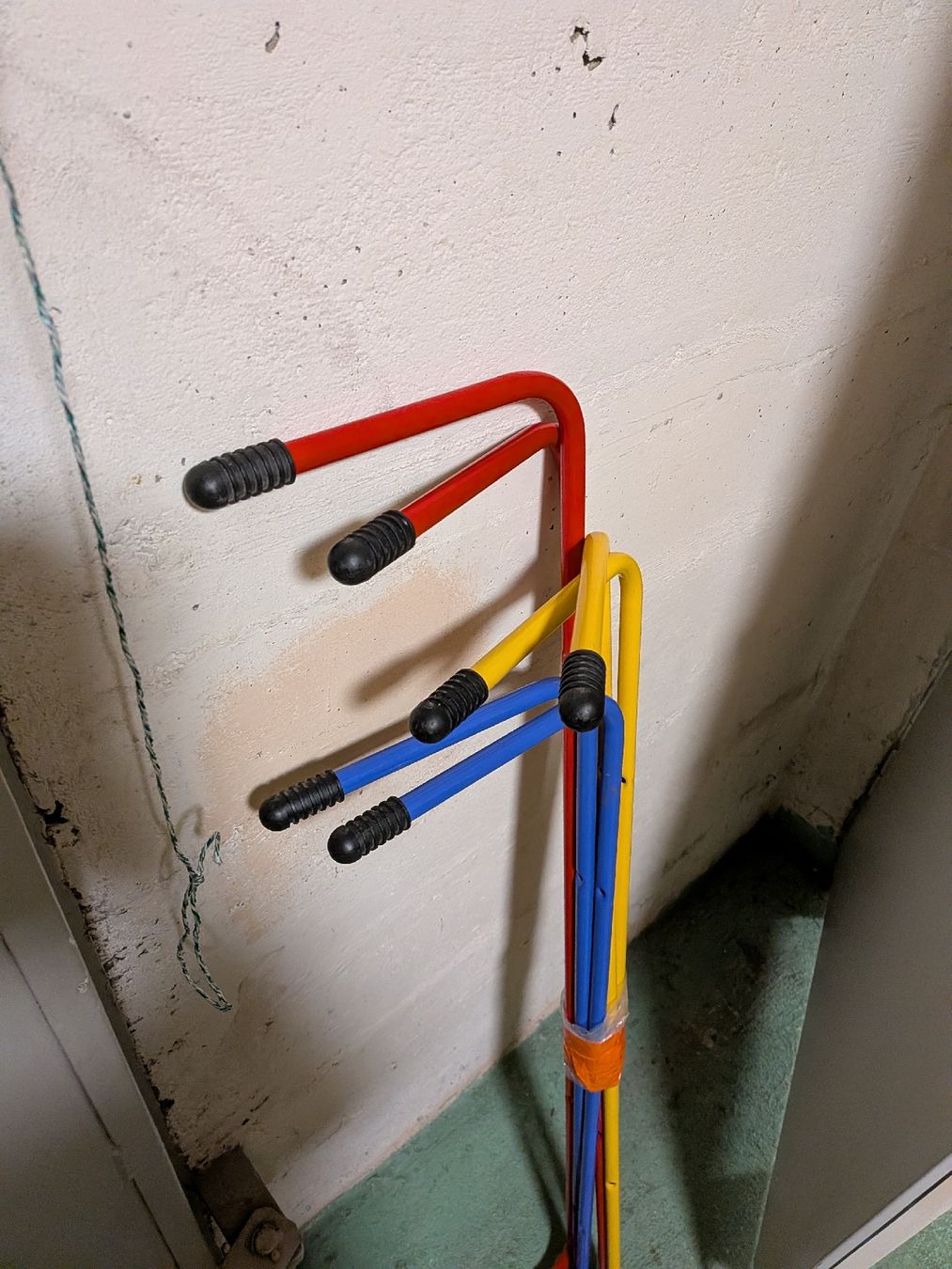 Ikea Guardaroba: Ikea Vintage Garderobe for kids – Usato da Genève venduto da mar_c6kb 3