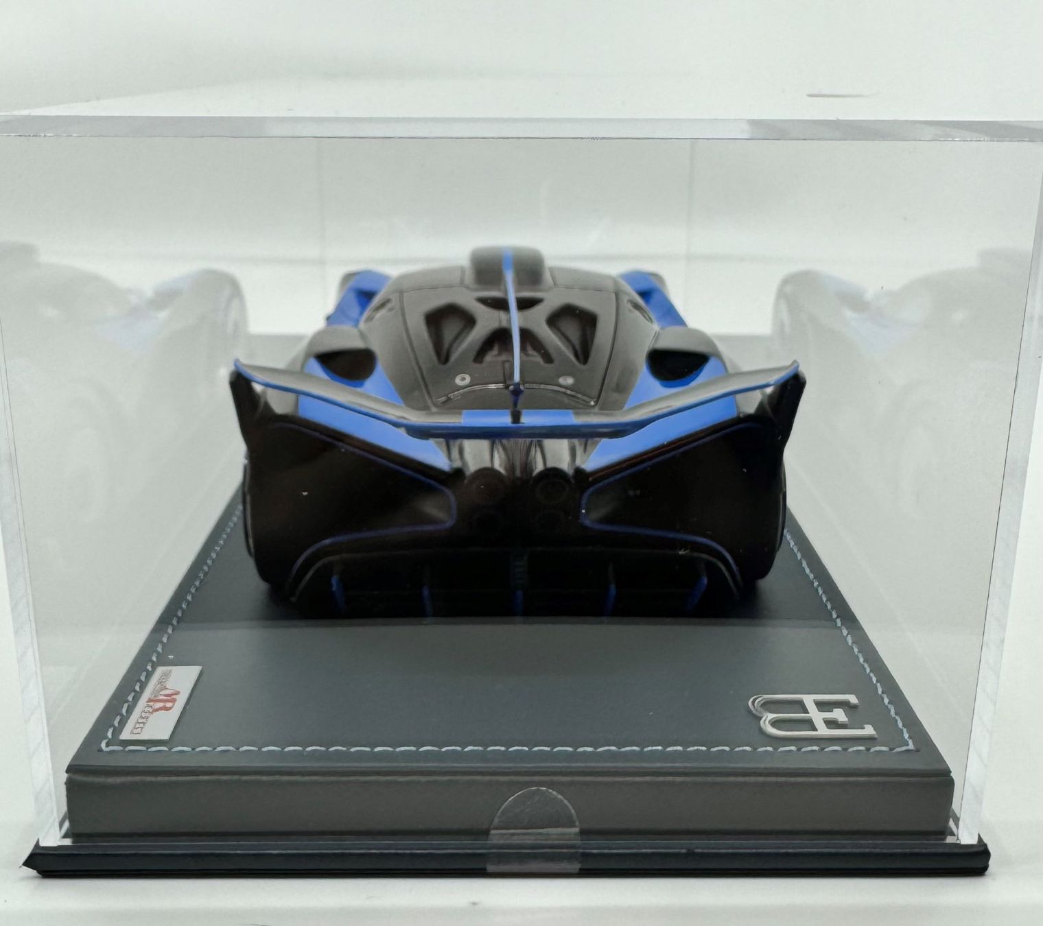 Bugatti Modellini d'auto: 1:18 MR Models - Bugatti Bolide – Nuovo e nell'imballaggio originale da Tübach venduto da BonnevilleMotors 1