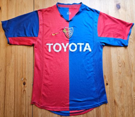 FC Basel Trikot Nike Grösse S FCB Fussball Toyota