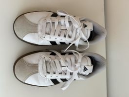 Adidas Turnschuhe Weiss/Grau Gr. 36, Frühling/Sommer Look!