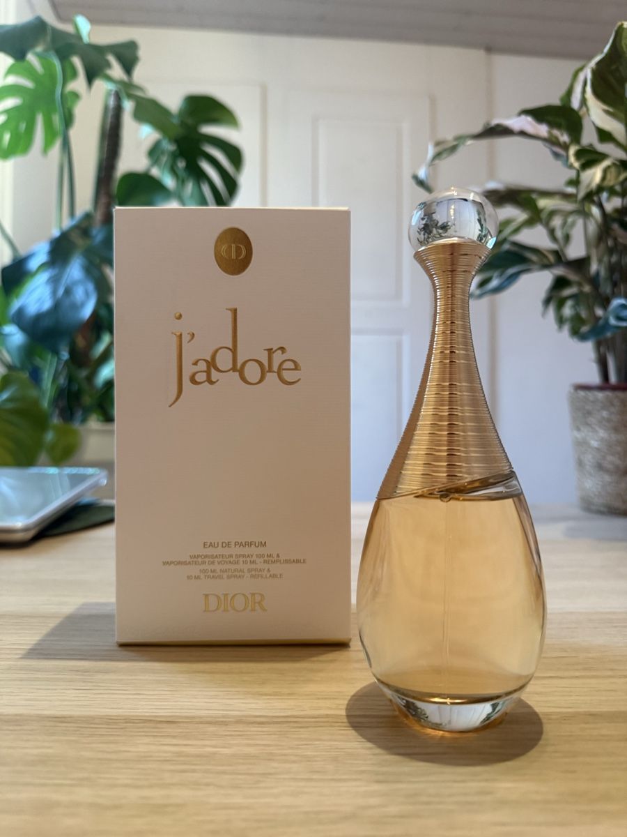 Dior Profumi & Eau de Toilette: Dior J’adore Eau de Parfum 100ml – Nuovo e nell'imballaggio originale da Luzern venduto da sas_r89l