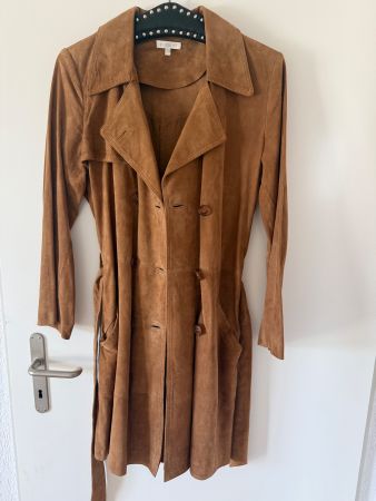Eleganter Damenmantel aus hochwertigem Veloursleder/Wildlede