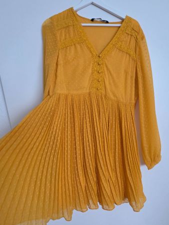 Sonnen-Kleidchen Senfgelb von Zara,Gr. L