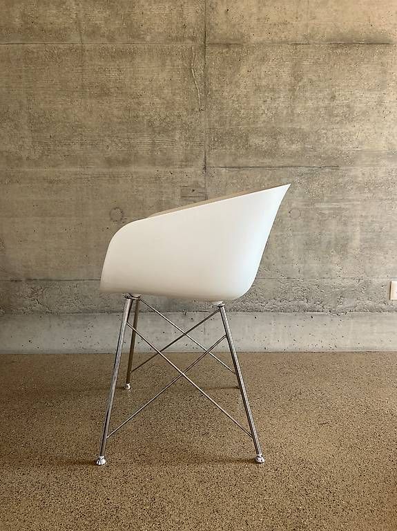 Stühle: Esszimmer Stühle  Designklassiker ähnlich Vitra Eames – Gebraucht aus Mattstetten von m.schwarz