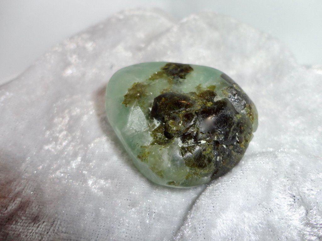 Edelsteine: Prehnit Heilstein – Neu (gemäss Beschreibung) aus Biberist von Steine 1
