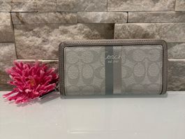 🩶 Coach Long Wallet 🩶 Gen Z Love  - Nr. 735