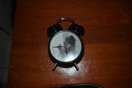 Wecker, Motive: attraktive Frau, Vintage Style, Batterie