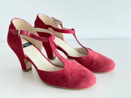 LAB Wildleder-Pumps gedecktes Rot mit T-Riemchen – Gr. 36