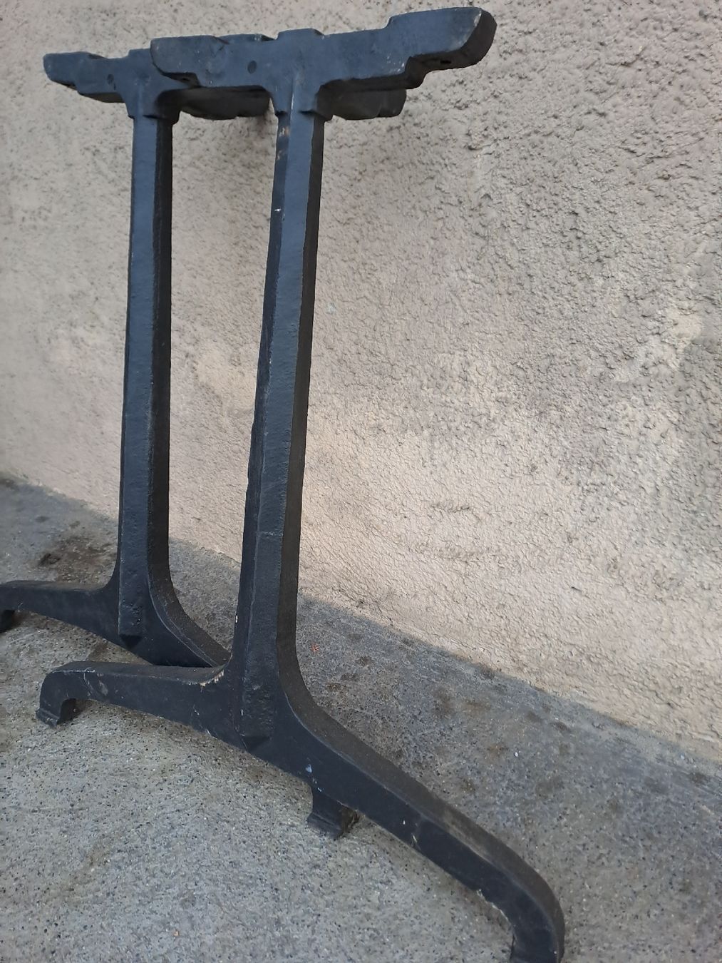 Altri mobili: Gussfüsse Art Decor – Usato da Gebenstorf venduto da suroh 2