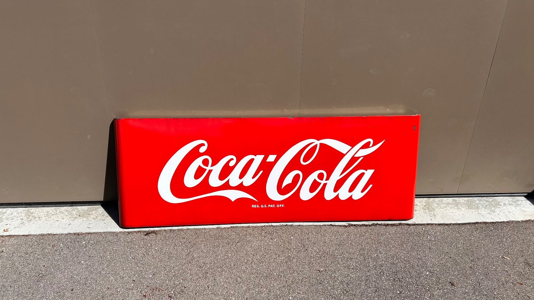 Coca-Cola Insegne: Schönes, grosses Coca-Cola / Coke Schild – Usato da Hünibach venduto da Chatzestrecker 2