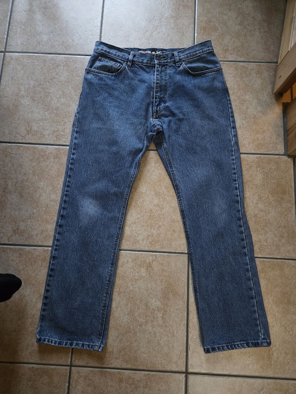 C&A Jeans: Jeans jinglers homme – Usato da Sion venduto da Oonathoo