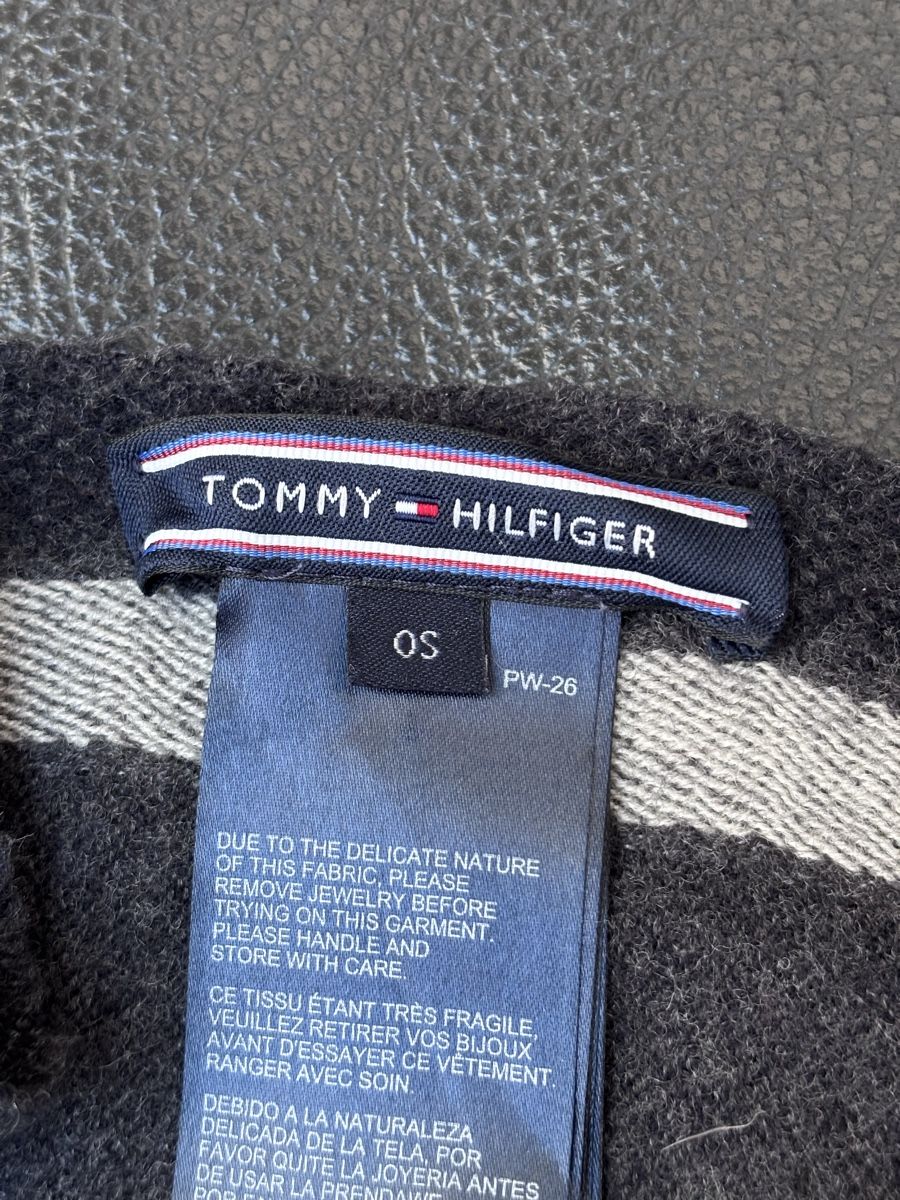 Tommy Hilfiger Sciarpe: Schal (Tommy Hilfiger) – Usato da Jona venduto da yan_sg85 3