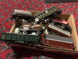 6 Märklin Wagen + 1 No name Wagen