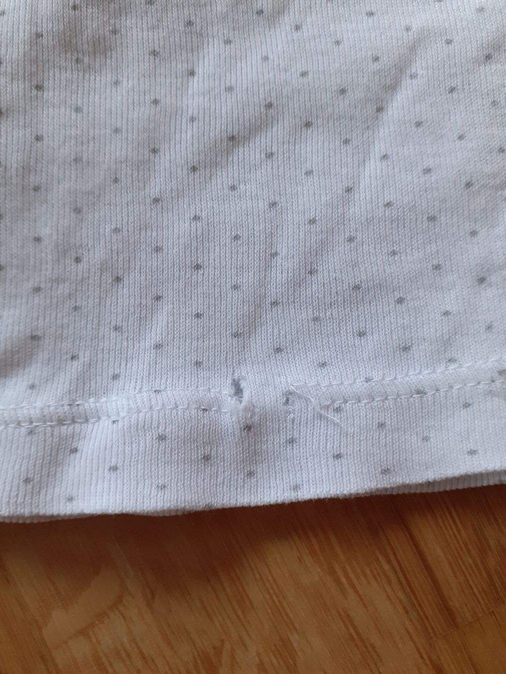 Migros Biancheria intima: 2 Mädchen Unterhemden Gr. 122/128 – Usato da Wabern venduto da jeroalila 3