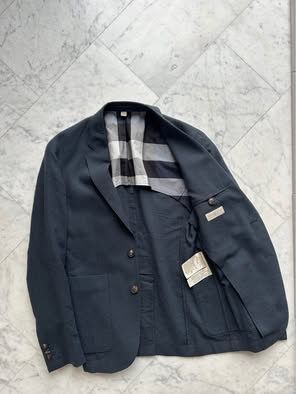 Jacken: Burberry blazer for sale – Gebraucht aus Genthod von ben_s9jd 1