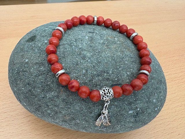 Bracciali & Braccialetti: Armband aus Korallen – Nuovo e nell'imballaggio originale da Sursee venduto da Allabus