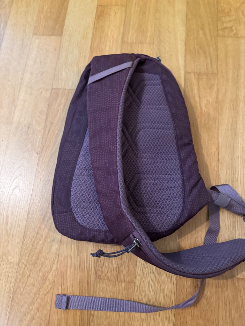 Patagonia Rucksäcke: Patagonia Atom Sling Bag 8L – Gebraucht aus Wilchingen von ninachristen 1