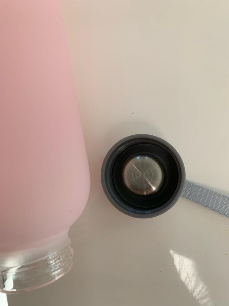Gourdes & Thermos: Trinkflasche rosa – Neuf (Voir description) à Biel/Bienne par SandraDG 1