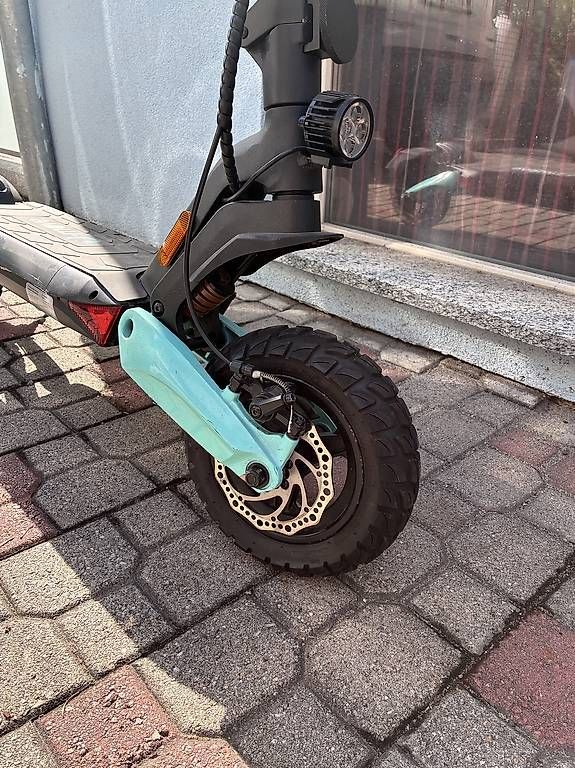 Kickboard: Monopattino elettrico  – Usato da Camignolo venduto da spi_r26l 2