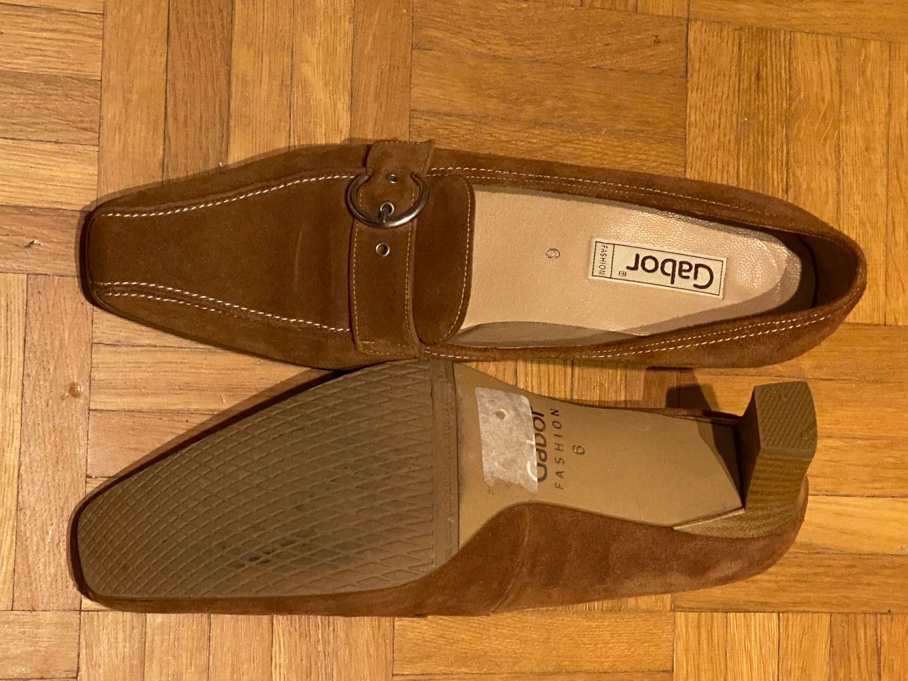 Gabor Scarpe da donna: Gabor Wildleder Pumps hellbraun, Grösse 39, neu – Usato da Dietlikon venduto da Trukaip 2
