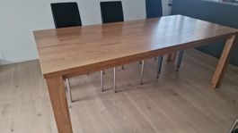 Holztisch