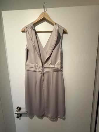 Elegantes Sommerkleid von H&M, Grösse 38, neuwertig!