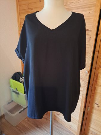 Schwarzes Oberteil Grösse XXL, Sommerlich und leicht ☀️.