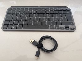 Logitech MX Keys Mini (DE/QWERTZ) mit schwarzem Etui