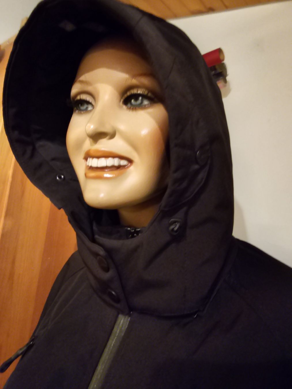 Cecil Giacche: wunderschöne schwarze CECIL Jacke gr.M – Usato da Ferden venduto da jemyce 1