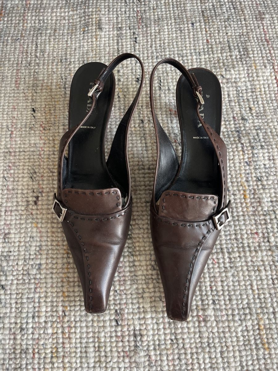 Prada Damenschuhe: Prada kitten heels – Gebraucht aus zürich von schmid1234